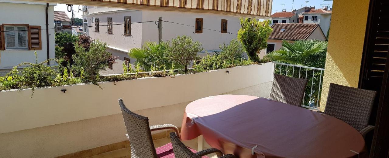 פורץ Apartments Lori מראה חיצוני תמונה