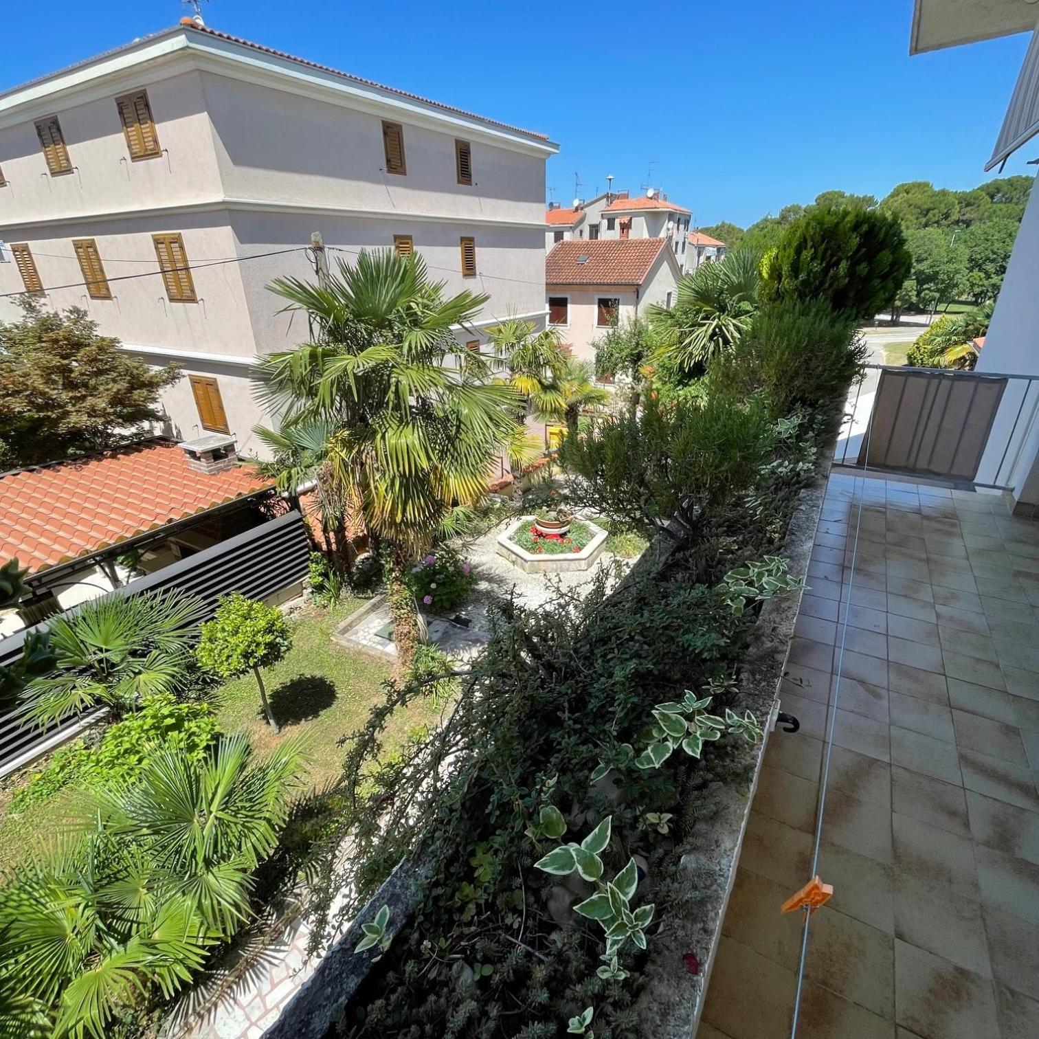 פורץ Apartments Lori מראה חיצוני תמונה